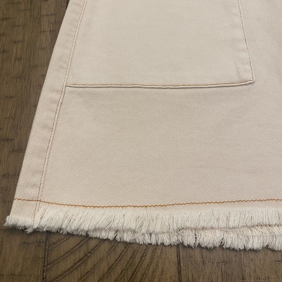 DELUC Raw hem ivory stretch denim skirt M NWT - Picture 3 of 7